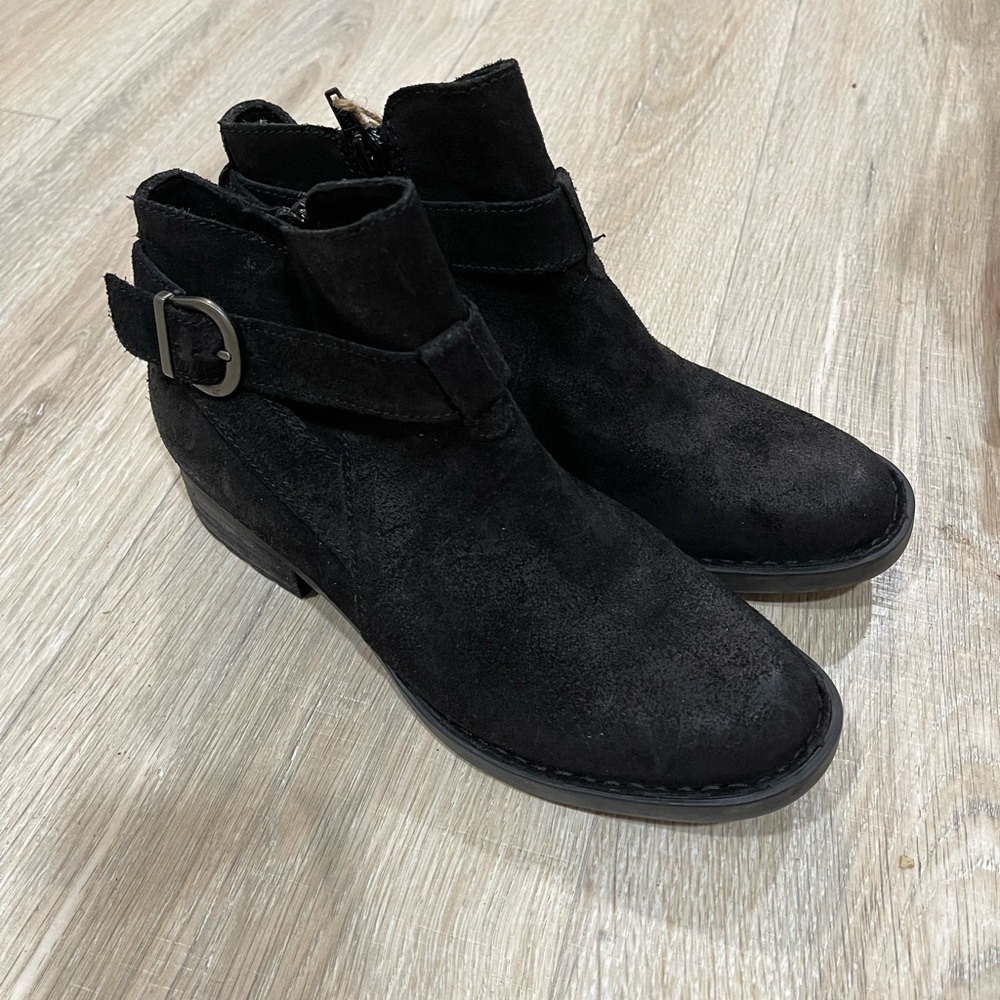 Born bootie